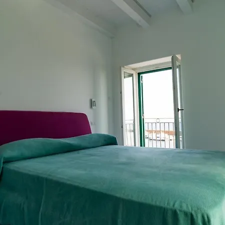 Apartment - Casa Sul Mare Di Marina Corta *